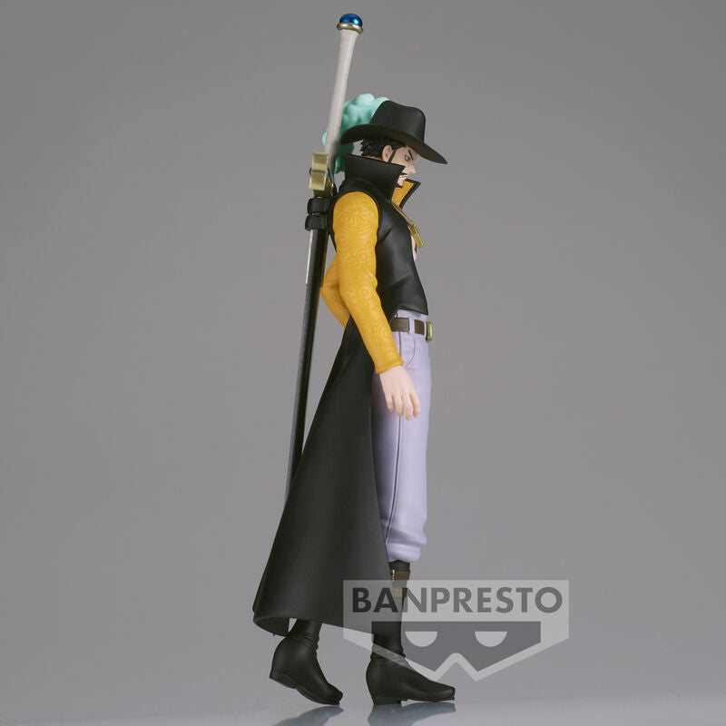 Figura Dracule Mihawk The Shukko - One Piece (16 cm) - MerchVillain