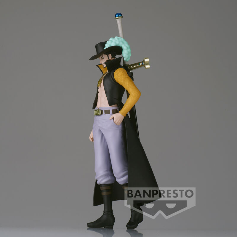 Figura Dracule Mihawk The Shukko - One Piece (16 cm) - MerchVillain