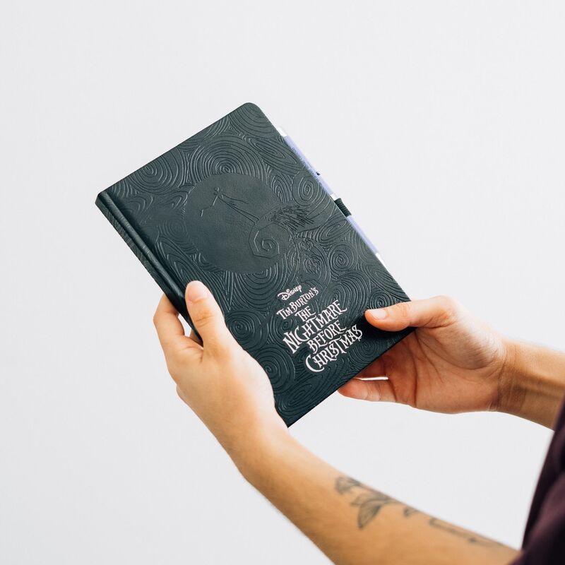 Caderno premium A5 + caneta projetora O Estranho Mundo de Jack da Disney - MerchVillain