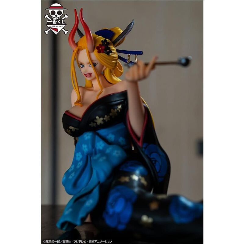Maria Glitter Black Figure Ichibansho - One Piece (15 cm)