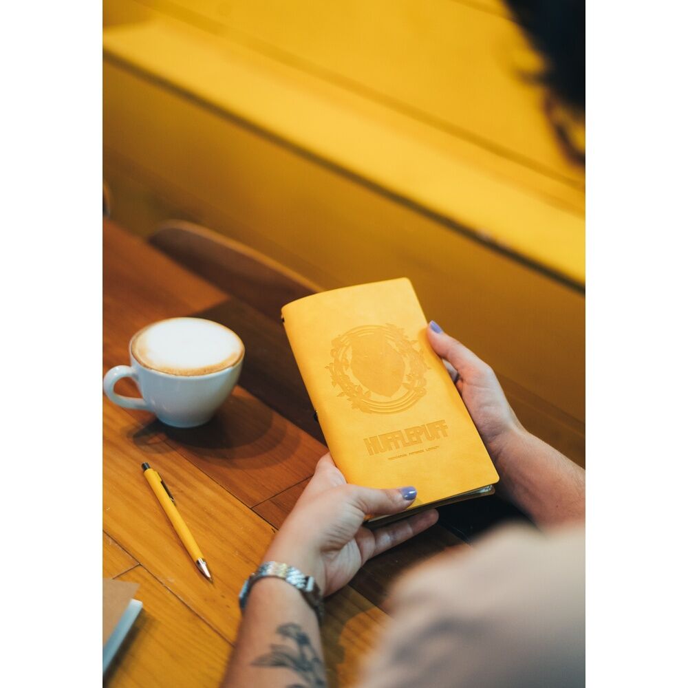 Caderno de viagem Harry Potter Hufflepuff - MerchVillain