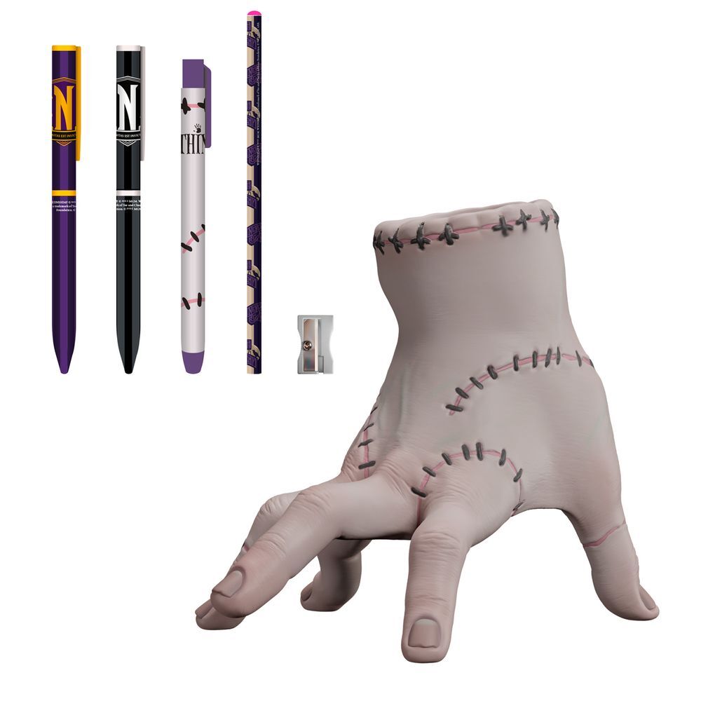 Pencil case + pencil Thing – Wednesday