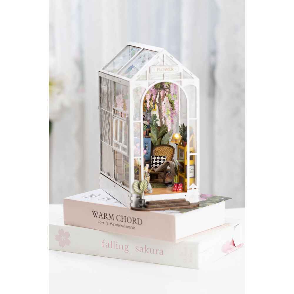 Maqueta 3D Cerra Livros Casa das Flores – Rolife (240 peças, 20,3x11x24,1 cm)