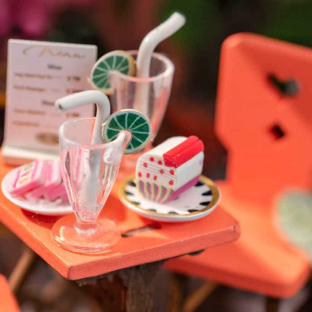 Maqueta 3D Restaurante Sea Holiday – Rolife (68 peças, 9,9x9,5x13,1 cm)