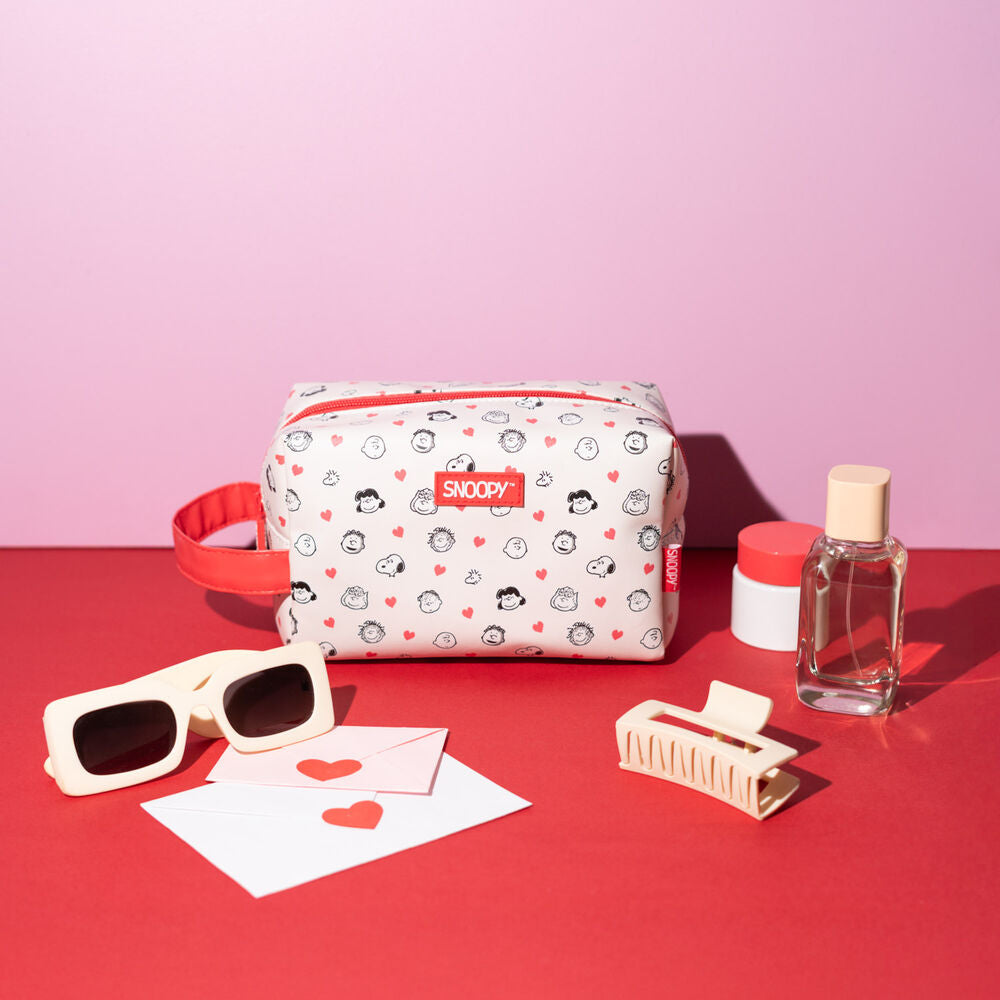 Snoopy Toiletry Bag – Peanuts